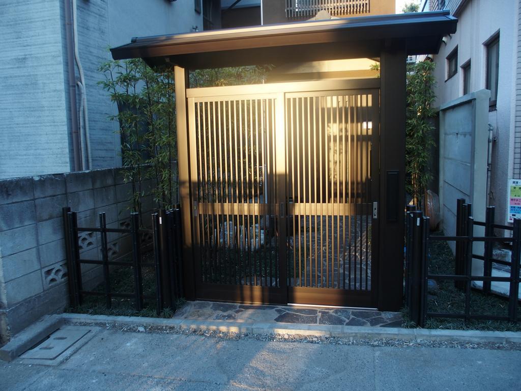 Guest house T-tower